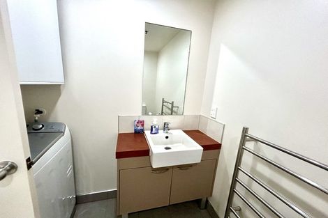 Photo of property in Royal Court Apartments, 1193unit Hinemoa Street, Rotorua, 3010