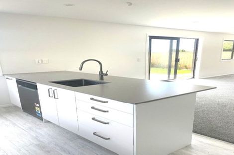 Photo of property in 52e Chesterton Street, Johnsonville, Wellington, 6037