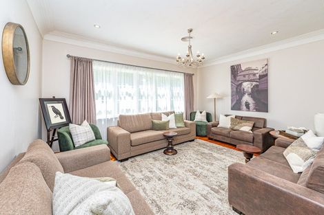 Photo of property in 19 Kent Road, Saint Johns Hill, Whanganui, 4501