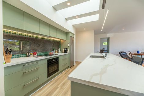 Photo of property in 14 Chelmsford Street, Hampden, 9410