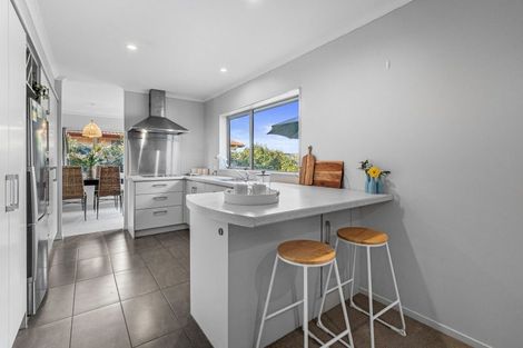 Photo of property in 30 Kereru Place, Pyes Pa, Tauranga, 3112