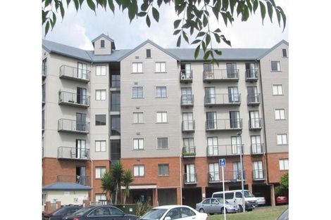 Photo of property in 3l/10 Crown Lynn Place, New Lynn, Auckland, 0600