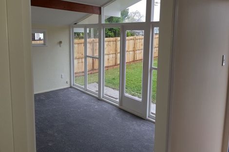 Photo of property in 108 Rathgar Road, Henderson, Auckland, 0610