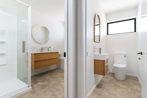 Photo of property in 21 Totara Drive, Duvauchelle, 7581