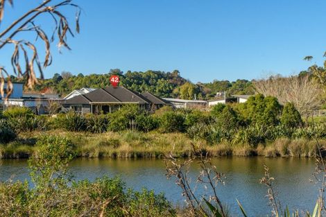 Photo of property in 42 Double Bay Road, Pyes Pa, Tauranga, 3112