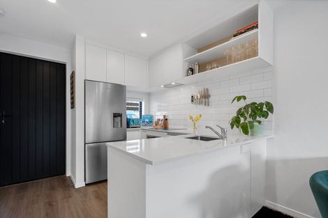 Photo of property in 59 Ivy Nola Way, Henderson, Auckland, 0612