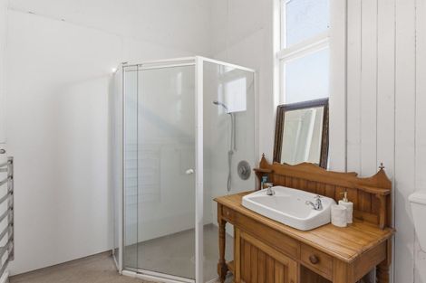 Photo of property in 225 Kuku Beach Road, Kuku, Levin, 5570