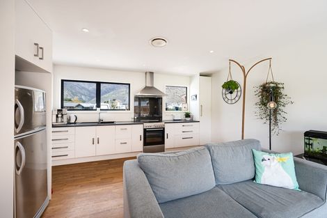 Photo of property in 13&13a Quarry Place, Lake Hayes, Queenstown, 9304