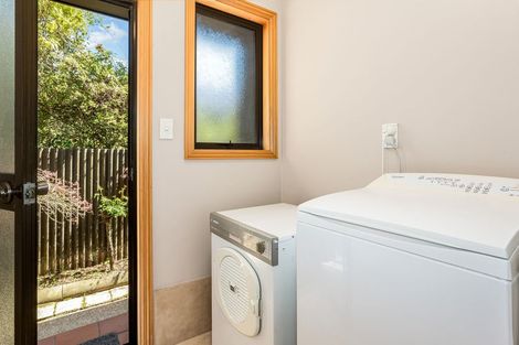 Photo of property in 2/54 Queens Grove, Hutt Central, Lower Hutt, 5010