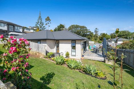 Photo of property in 9 St Julia Court, Helensville, 0800