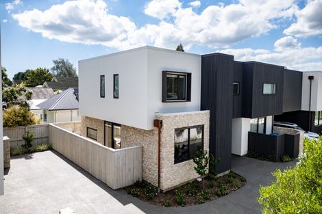 Photo of property in 109c Taylor Street, Cambridge, 3434