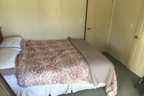 Photo of property in 239 Hill Road, The Gardens, Auckland, 2105