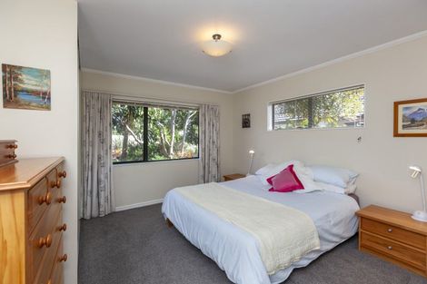 Photo of property in 5 Kotuku Drive, Paraparaumu Beach, Paraparaumu, 5032