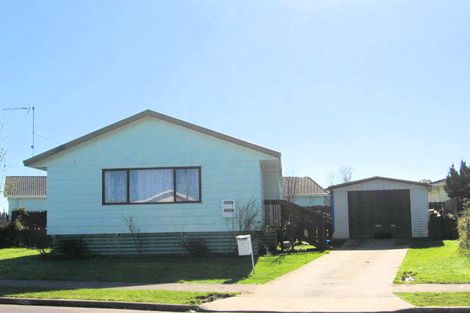 Photo of property in 6 Elsie Morton Place, Papakura, 2110
