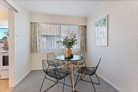 Photo of property in 28b Wood Street, Takaro, Palmerston North, 4410