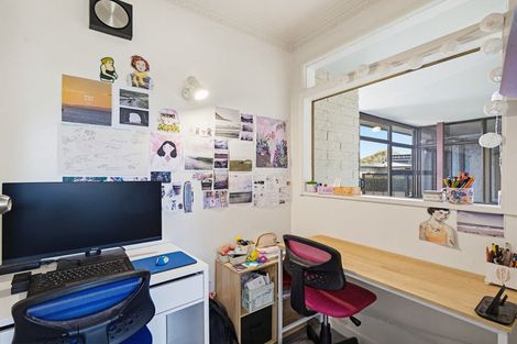 Photo of property in 7a Wigan Place, Hokowhitu, Palmerston North, 4410