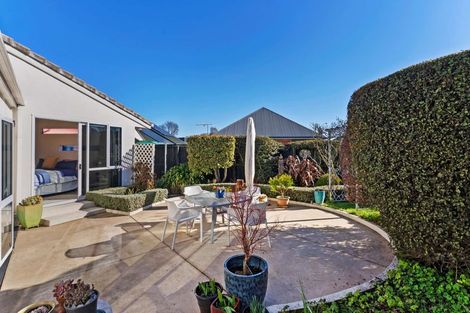 Photo of property in 25 Oregon Place, Burwood, Christchurch, 8061
