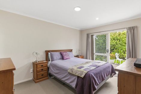 Photo of property in 63 Weraroa Road, Levin, 5510