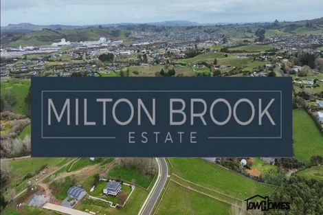 Photo of property in 82 Dean Road, Pokeno, 2471