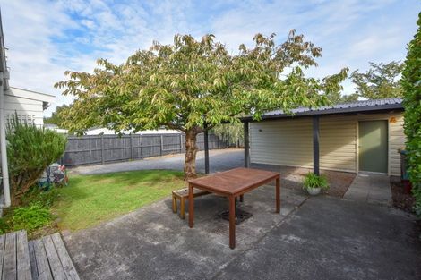 Photo of property in 10 Wyndham Street, Carterton, 5713
