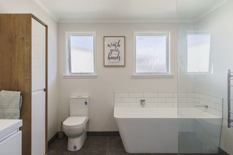 Photo of property in 47 Lichfield Crescent, Tamatea, Napier, 4112