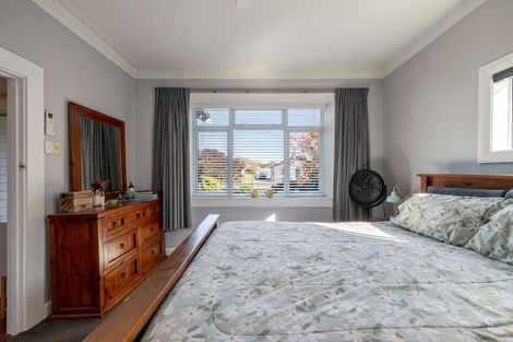 Photo of property in 5 Perrin Place, Kelvin Grove, Palmerston North, 4414