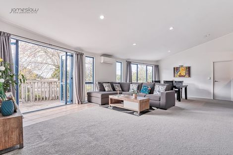 Photo of property in 1/19 Lowtherhurst Road, Massey, Auckland, 0614