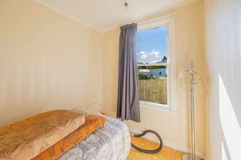 Photo of property in 9 Ohinemuhu Road, Porangahau, 4293