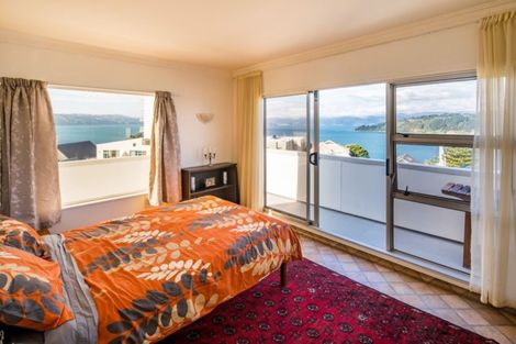 Photo of property in 2u6 Grafton Road, Roseneath, Wellington, 6011