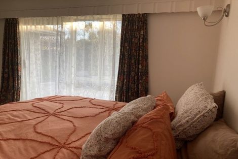 Photo of property in 10 Taupata Street, Redcliffs, Christchurch, 8081