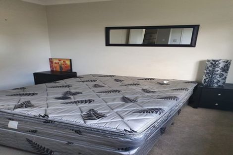 Photo of property in 7 Liscooly Place, Flat Bush, Auckland, 2019