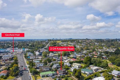 Photo of property in 2/24 Kaipatiki Road, Glenfield, Auckland, 0629