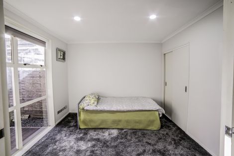 Photo of property in 16 Reins Road, Takanini, 2112