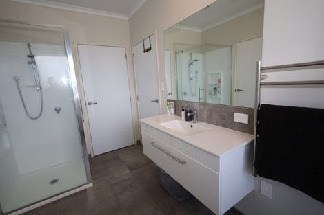 Photo of property in 4 Toi Place, Papamoa, 3118