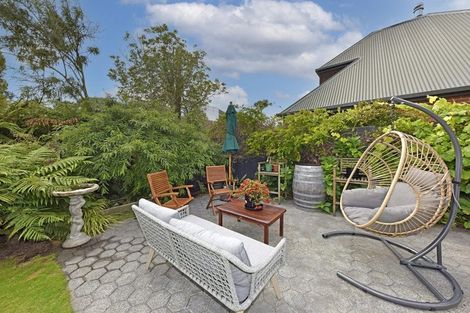 Photo of property in 40 Nortons Road, Avonhead, Christchurch, 8042