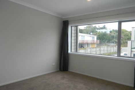 Photo of property in 19u6 Collins Avenue, Tawa, Wellington, 5028