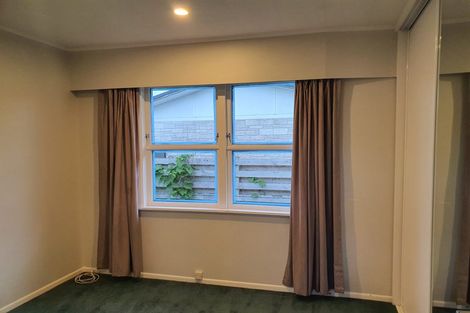Photo of property in 61 Gloria Avenue, Te Atatu Peninsula, Auckland, 0610