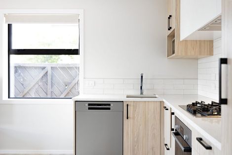 Photo of property in 2u2 Grange Avenue, Nawton, Hamilton, 3200