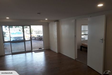 Photo of property in 92 Sylvia Road, Hillcrest, Auckland, 0627