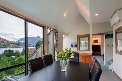 Photo of property in Marina Village, 10/10 Marina Drive, Frankton, Queenstown, 9300