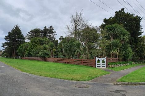 Photo of property in 4 Bridger Place, Eltham, 4322