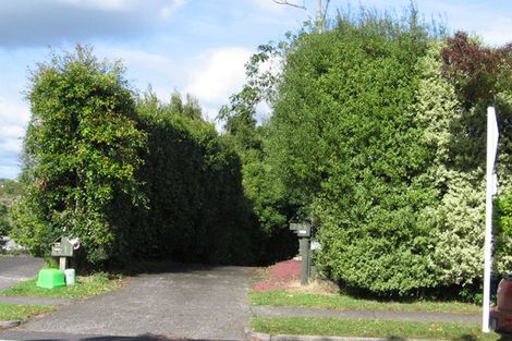 Photo of property in 1/70 Mirrabooka Avenue, Botany Downs, Auckland, 2010