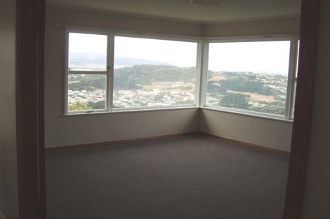 Photo of property in 73 Mills Road, Brooklyn, Wellington, 6021