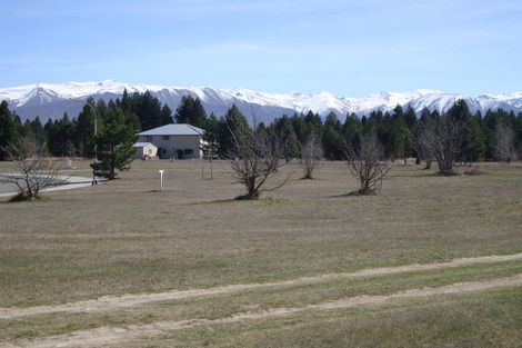 Photo of property in 38 Rhoboro Road, Twizel, 7901