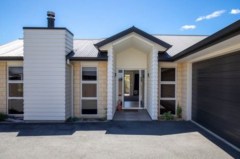 Photo of property in 8 Quail Close, Alexandra, 9320