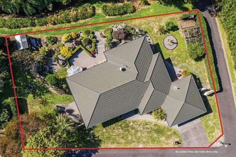 Photo of property in 2 Iwanui Close, Waitara, 4320