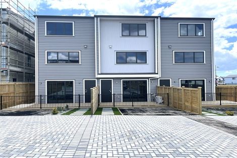 Photo of property in 7 Awhi Way, Karaka, 2578