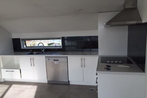 Photo of property in 43 Grafton Street, Waltham, Christchurch, 8011