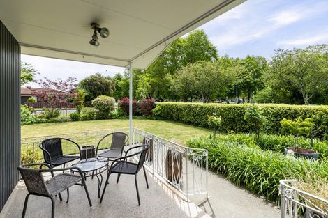 Photo of property in 701 Queen Street East, Parkvale, Hastings, 4122
