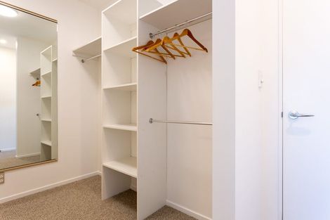 Photo of property in 394 The Esplanade, Island Bay, Wellington, 6023